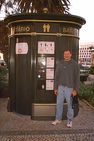 pogl-faro_market-paytoilet-200escudos.jpg
